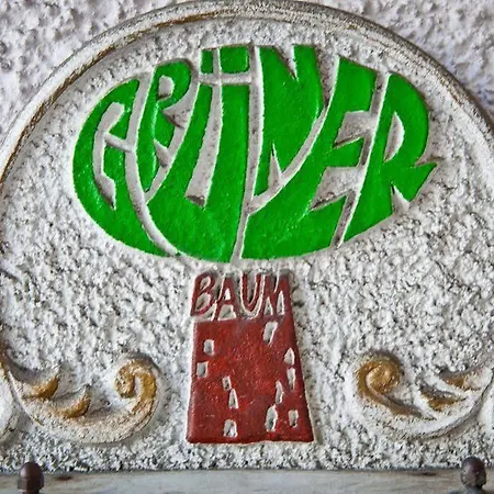Gruner Baum 2* Fellbach